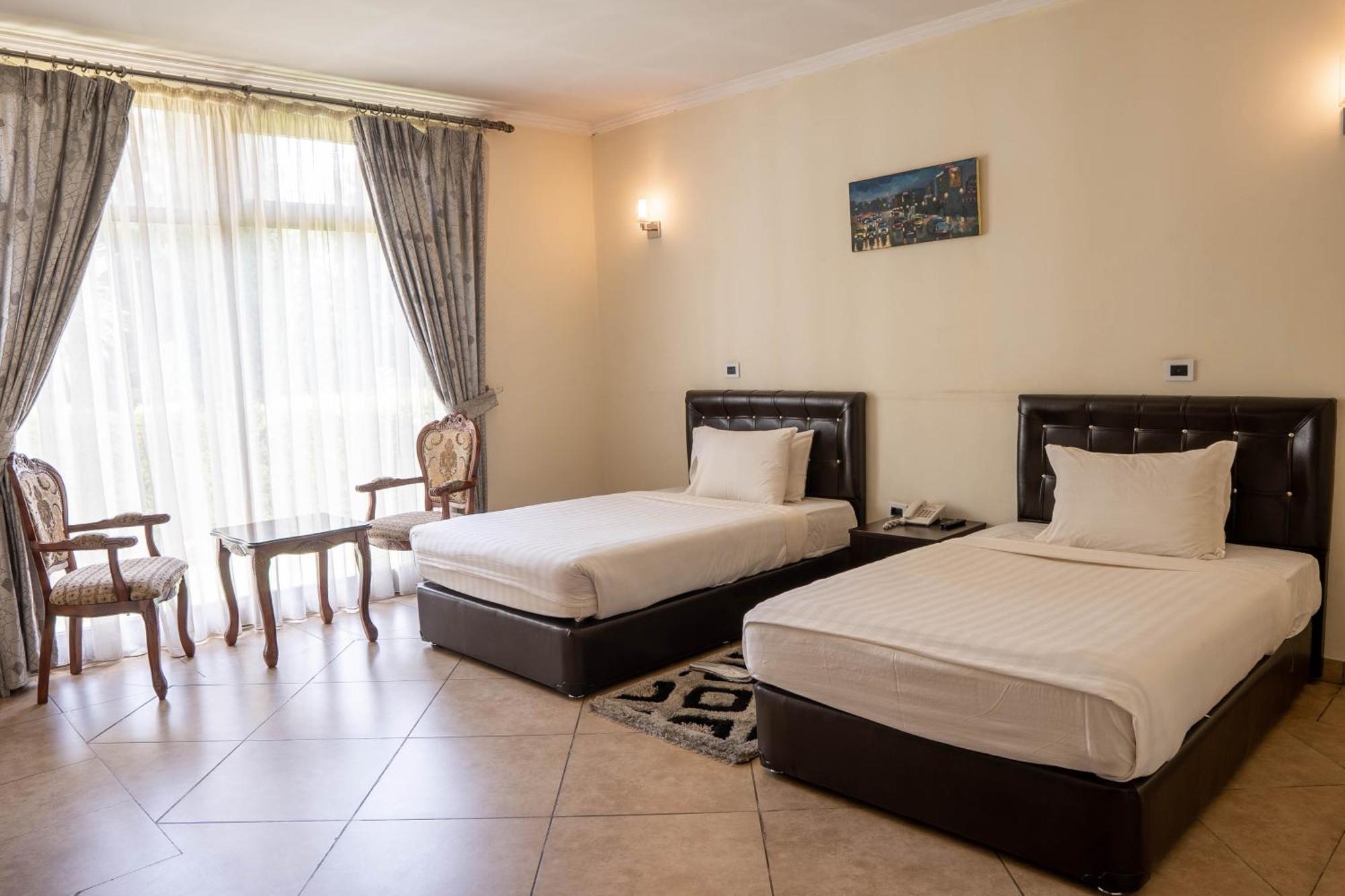 Yaya Africa Athletics Village Sululta Ngoại thất bức ảnh
