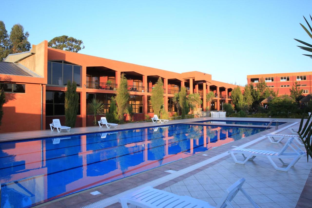 Yaya Africa Athletics Village Sululta Ngoại thất bức ảnh