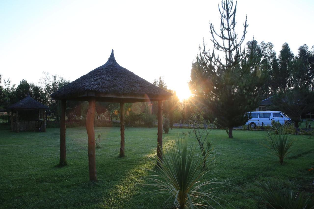 Yaya Africa Athletics Village Sululta Ngoại thất bức ảnh